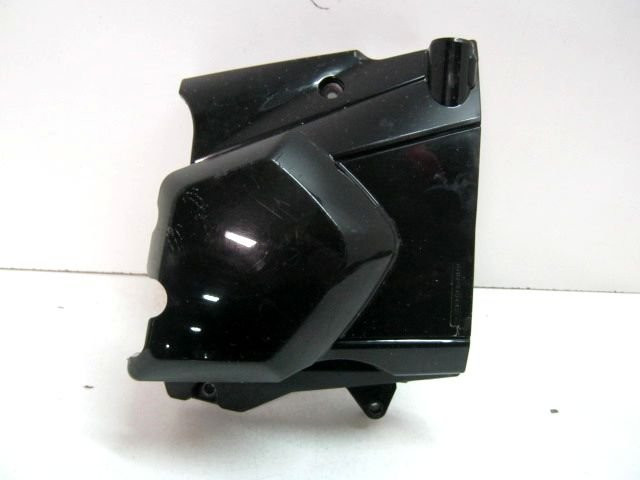 Carter pignon sortie de boite SUZUKI 1400 GSX an 2002 à 2007 réf 11360-42F00-000, 1136042F00000 