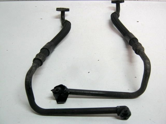 Durite huile graissage moteur SUZUKI 1400 GSX an 2002 réf 16460-42F10-000, 16470-42F11-000