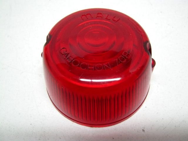Cabochon feu arrière moto MALY réf CABOCHON708 