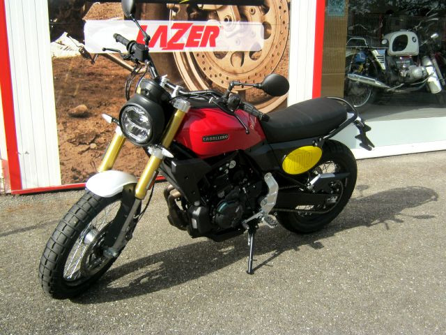 Moto FANTIC MOTOR CABALLERO 700 SCRAMBLER rouge