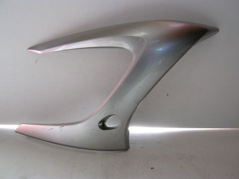 Ecope,ouie de radiateur droite YAMAHA FZ6 année:2009 référence:5VX-2830D