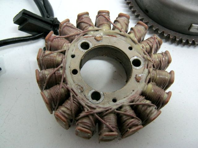 Allumage , volant magnétique stator , capteur APRILIA 125 CLASSIC an 1997 type MF01 réf AP0295677 , AP0295670 