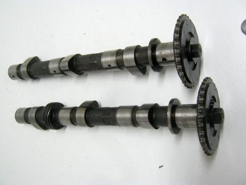 Arbre à cames admission , échappement YAMAHA 750 XS an 1980 type 1T5 