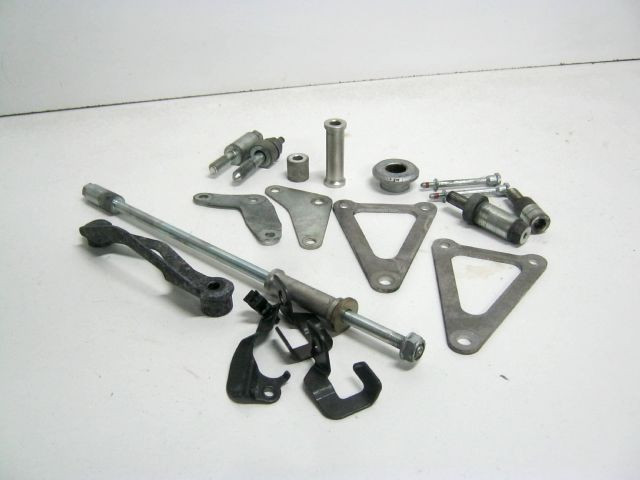 Axe , entretoise support moteur HONDA ST 1300 PAN EUROPEAN an 2002 type SC5112