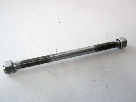 Axe de roue arriére ROXON 50 SM année:2008 type:LXB11C100026 