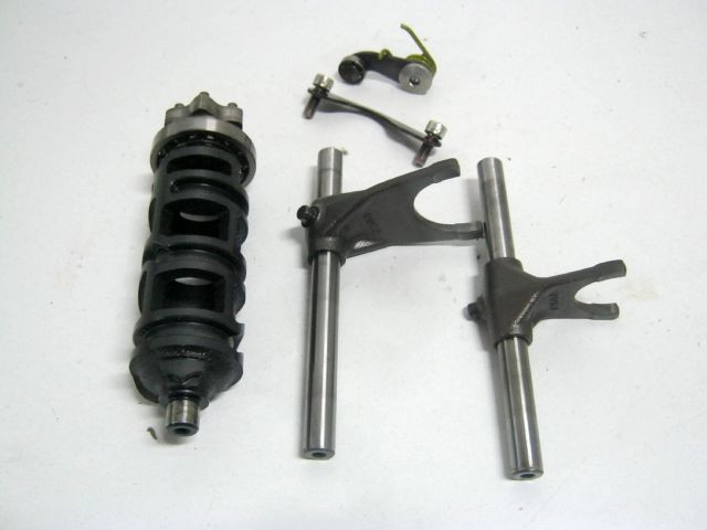 Barillet , fourchettes boite à vitesses KAWASAKI Z 1000