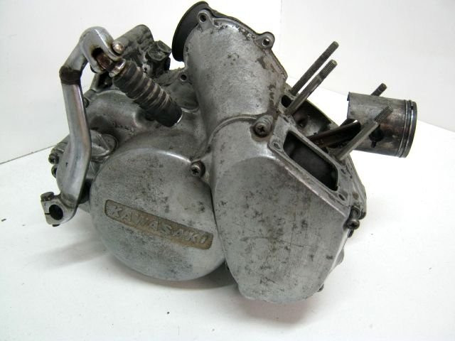 12-140  Cabochon de feu arrière PEUGEOT réf 020069 (1)