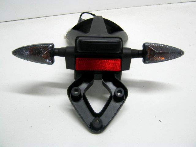 Bavette support de plaque , clignotant arrière BMW S 1000 R an 2015 réf 7715968 , 276487 10 