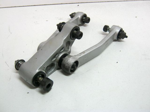 Biellette amortisseur KAWASAKI 1000 GTR an 1998 type ZGT00A réf 39007-1094, 46102-1175, 46102-1176 