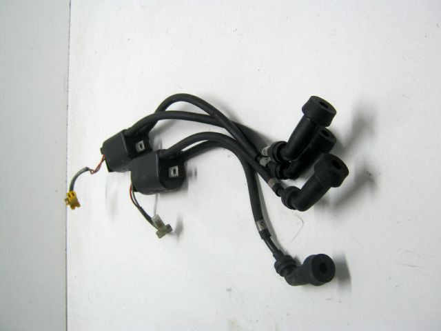 Bobine allumage haute tension YAMAHA 1200 FJ an 1987 type 1WH réf 1AA823100900 