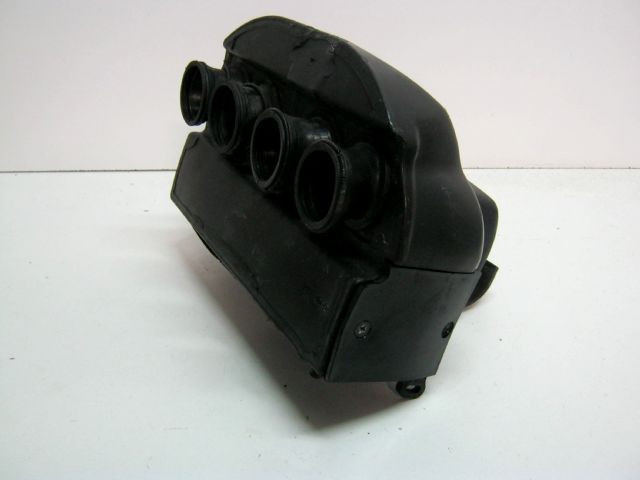 Boitier filtre à air KAWASAKI 1000 GTR an 1998 type ZGT00A réf 11010-1565 