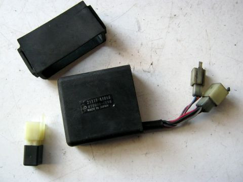Boitier électronique,CDI KAWASAKI 600 KLR année:1986 type:KL600A