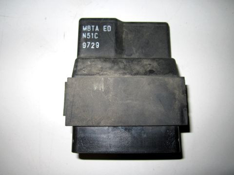 Boitier électronique bloc CDI HONDA 1000 VARADERO année:1999 type:LJH19M407001