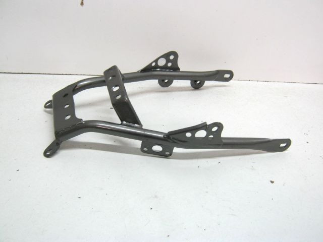 Boucle châssis support arrière CAGIVA 125 SUPERCITY an 1999 type N2 réf 80D068900 