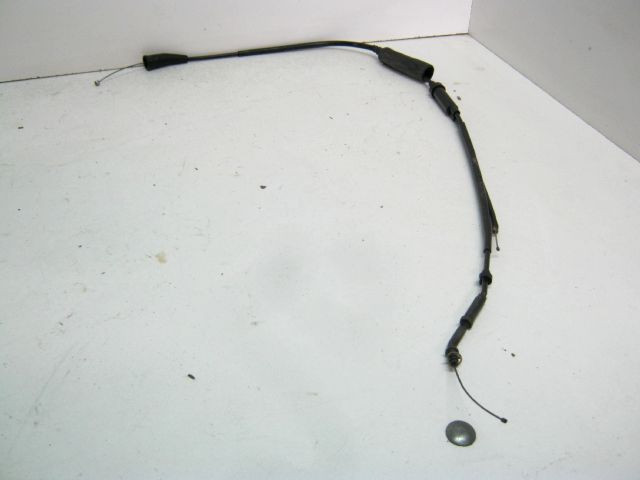 Cable de gaz CAGIVA 125 SUPERCITY an 1999 type N2 réf 8C0069630