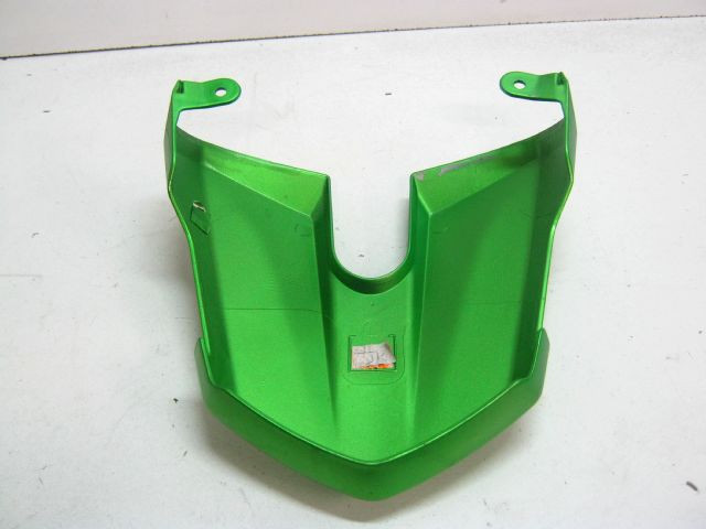 Capot de selle TRIUMPH 675 STREET TRIPLE R an 2012 à 2016 réf 2304044 