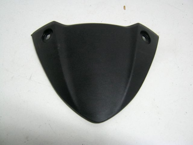 Capot de téte de fourche , saute vent SUZUKI 750 GSX-S an 2018 réf 51811-13K00