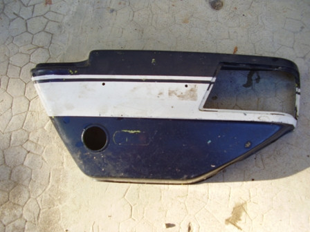 Carter latéral gauche SUZUKI T 350 année:1972