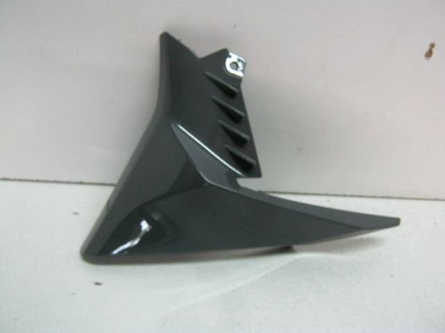 Carénage latéral, écope gauche  KAWASAKI Z 900 an 2019 2023 réf 49134-0016 