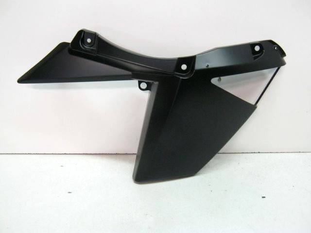 Carénage inférieur écope droit KAWASAKI Z 1000 an 2010 réf 49125-0049 