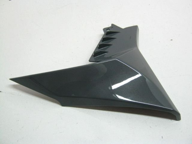 Carter carénage latéral KAWASAKI 900 Z an 2024 réf 49134-0017, 49134-5271-660