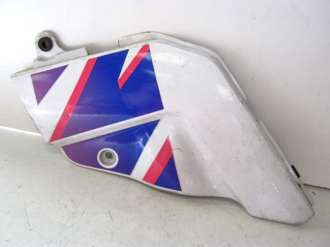 Carter latéral de cadre droit SUZUKI 750 GSXR année:1992 type:GR7BD 17E réf:47511-17E00