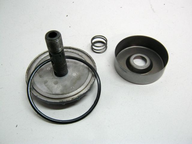 Carter filtre à huile  KAWASAKI 1000 GTR an 1998 type ZGT00A réf 14025-1422, 13169-1313 