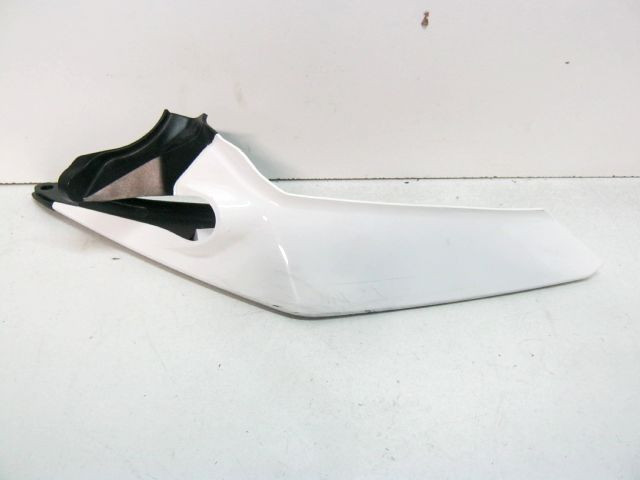 Carter latéral gauche KTM 390 DUKE an 2017 réf 9300804110028