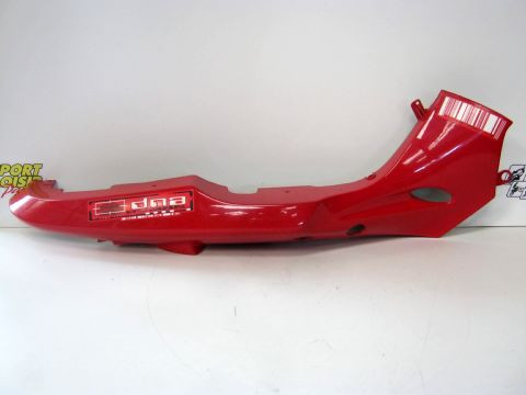 Carter latéral droit GILERA 50 DNA année:2005