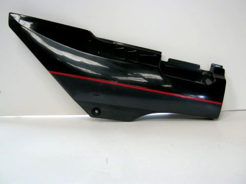 Carter latéral,flan de selle gauche KAWASAKI 1000 RX année:1988 type:ZXT00A ref:36001-1293