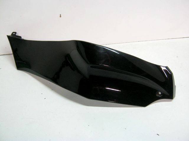 Carter latéral coque réservoir droite KAWASAKI 