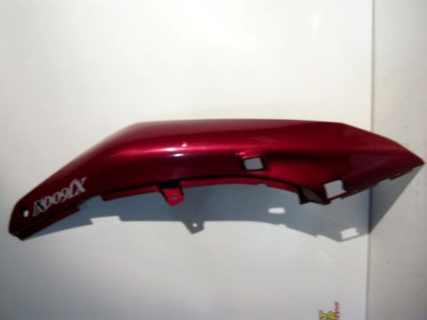 Carter latéral,flan de selle droit YAMAHA 600 DIVERSION année:2003 type:RJ016 réf:4EB-21721