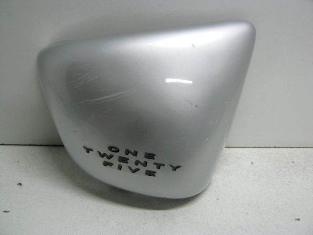 Carter latéral droit  APRILIA 125 CLASSIC an 1997 type MF01  réf AP8138537 , 100813 