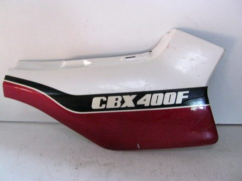 Carter latéral, flan de selle droit HONDA 400 CBX année:1986 réf:83600-MA6-0100