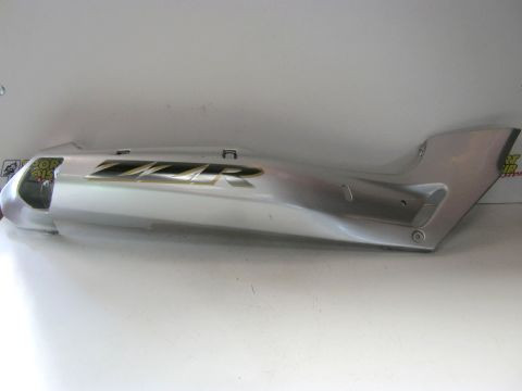 Carter latéral,flan de selle droit KAWASAKI 1100 ZZR année:1999 type:ZXT10D réf:36001-1494
