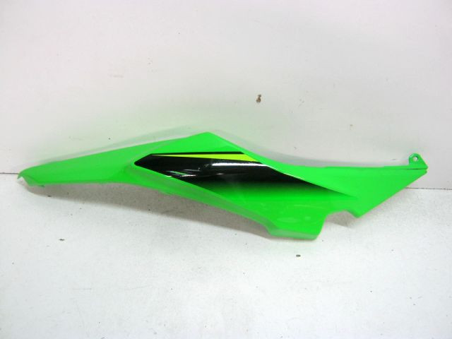Carter latéral droit KAWASAKI ZX-R 650 NINJA an 2017 2018 2019 réf 36041-0034 