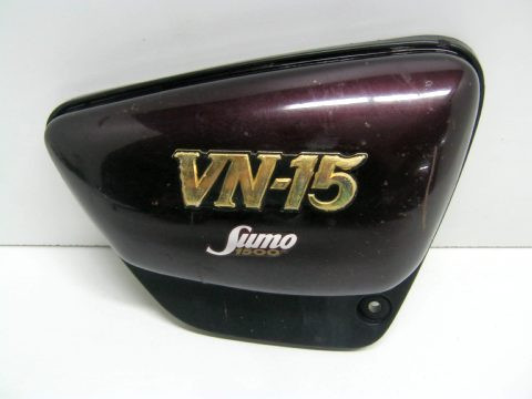 Carter latéral flan de selle droit KAWASAKI VN 1500 SUMO type VNT50A an 1988 