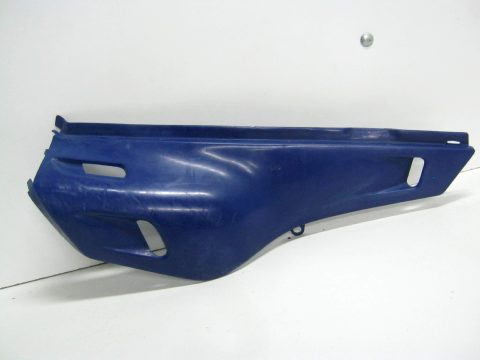 Carter latéral , flan de selle droit YAMAHA 600 XT an 1995 type 3TB