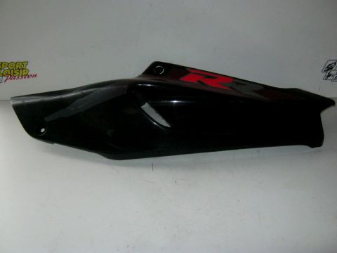 Carte latéral,flan de selle gauche HONDA 900 CBR année:1996 type:SC35A ref:83710-MW0B-0000