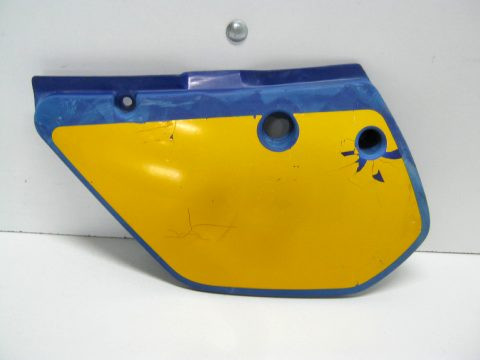 Carter latéral gauche , flan de selle KAWASAKI 125 KMX année 1998 type MX125B réf 36001-1336 