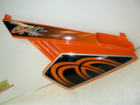Carter latéral,flan de selle gauche DERBI,GILERA 50 SMT réf:00H00544706,00H00506081