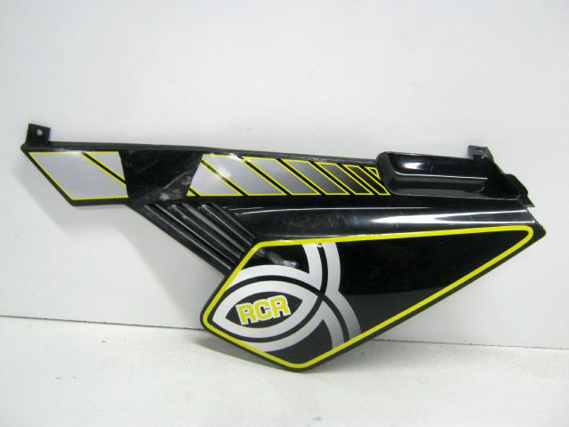 Carter latéral gauche GILERA 50 RCR noir jaune réf 00H00506081