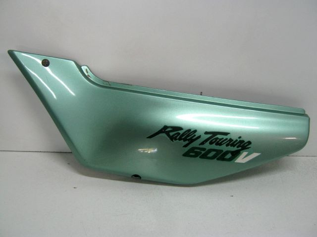 Carter latéral gauche HONDA XL 600 VN TRANSALP an 1992 type PD06 réf  83600-MM9-000