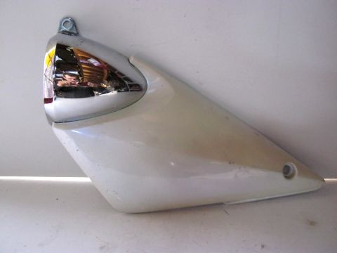 Carter latéral,flan de selle gauche SUZUKI 600,1200 BANDIT S année:2005 type:LJS19N404155