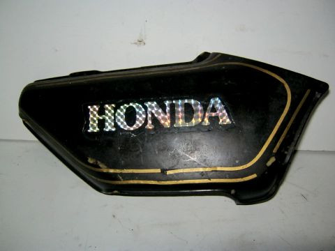 Carter latéral droit HONDA 125 CB TWIN année:1977