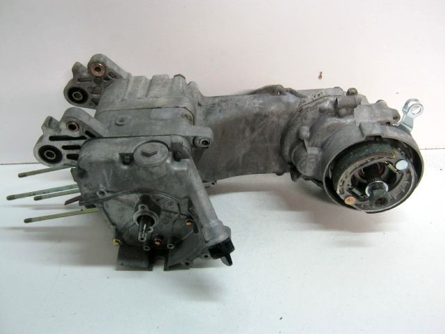 Carter moteur transmission PEUGEOT 50 V-CLIC an 2009 type GY50