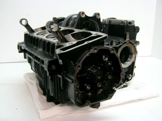 Carter moteur, vilebrequin, bielle  KAWASAKI 1000 GTR an 1998 type ZGT00A réf 14001-1075, 13031-1334,  13251-1075-KK 