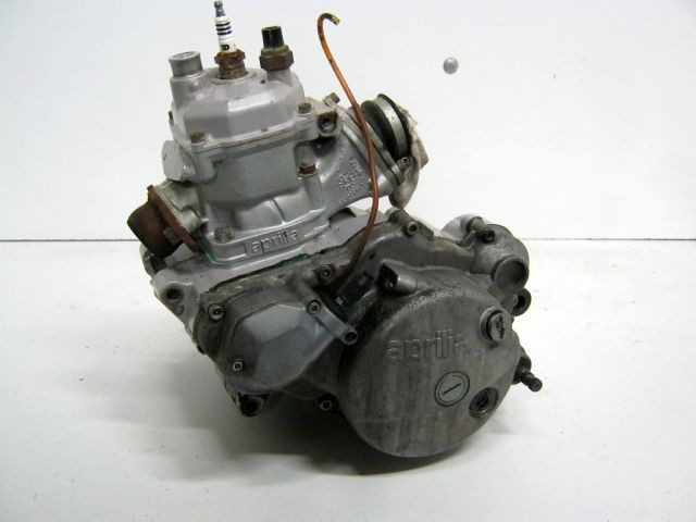Carter moteur, vilebrequin, cylindre, boite à vitesses APRILIA 125 CLASSIC an 1997 type MF01  