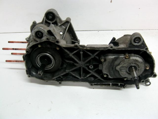 Carter moteur vilebrequin transmission KEEWAY 50 HURRICANE 2T an 2010 