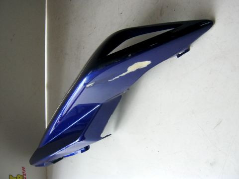 Carter latéral,flan de selle gauche PEUGEOT XR7 année:2009 
